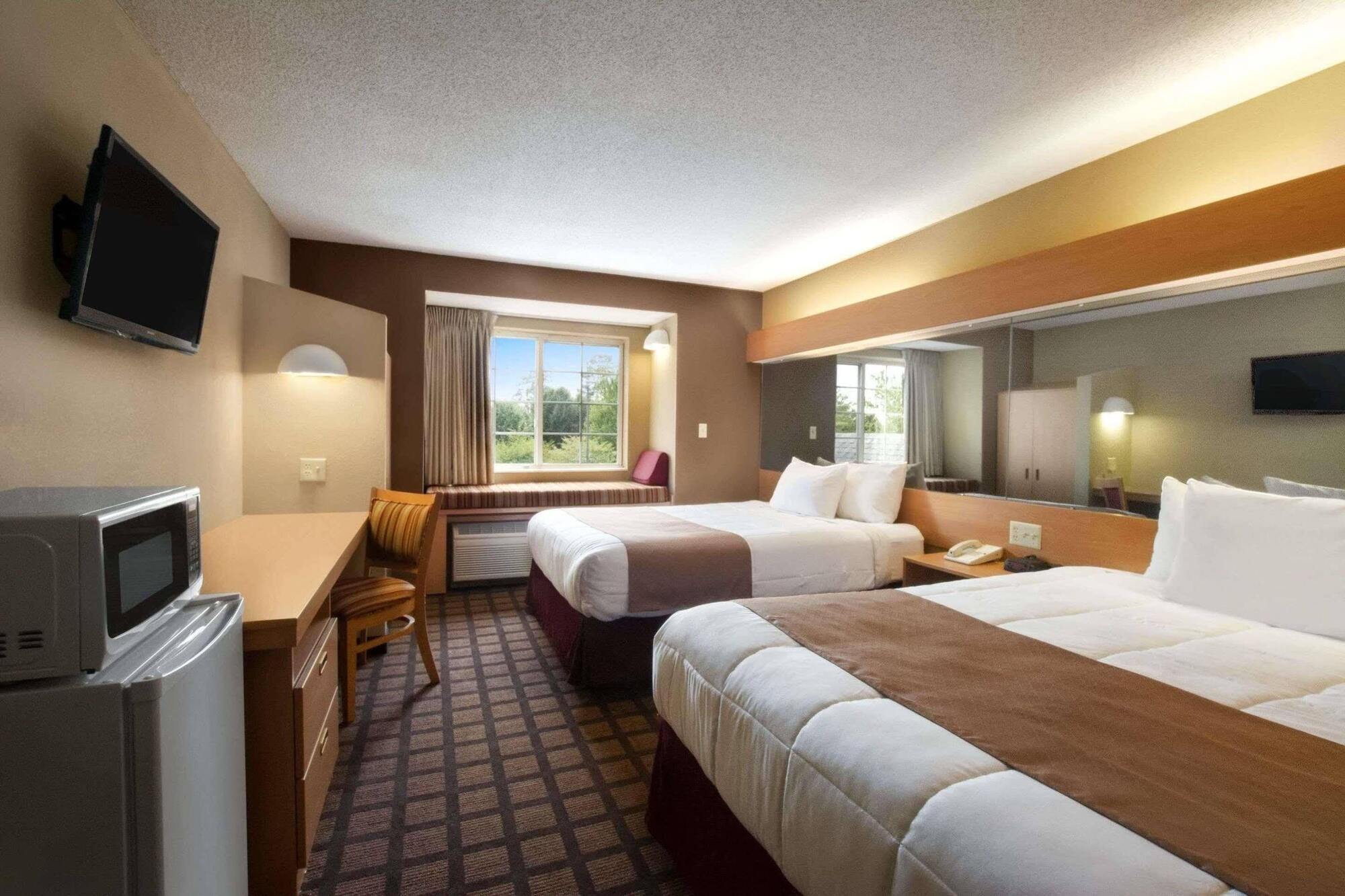 Microtel Inn & Suites By Wyndham Southern Pines Pinehurst Экстерьер фото