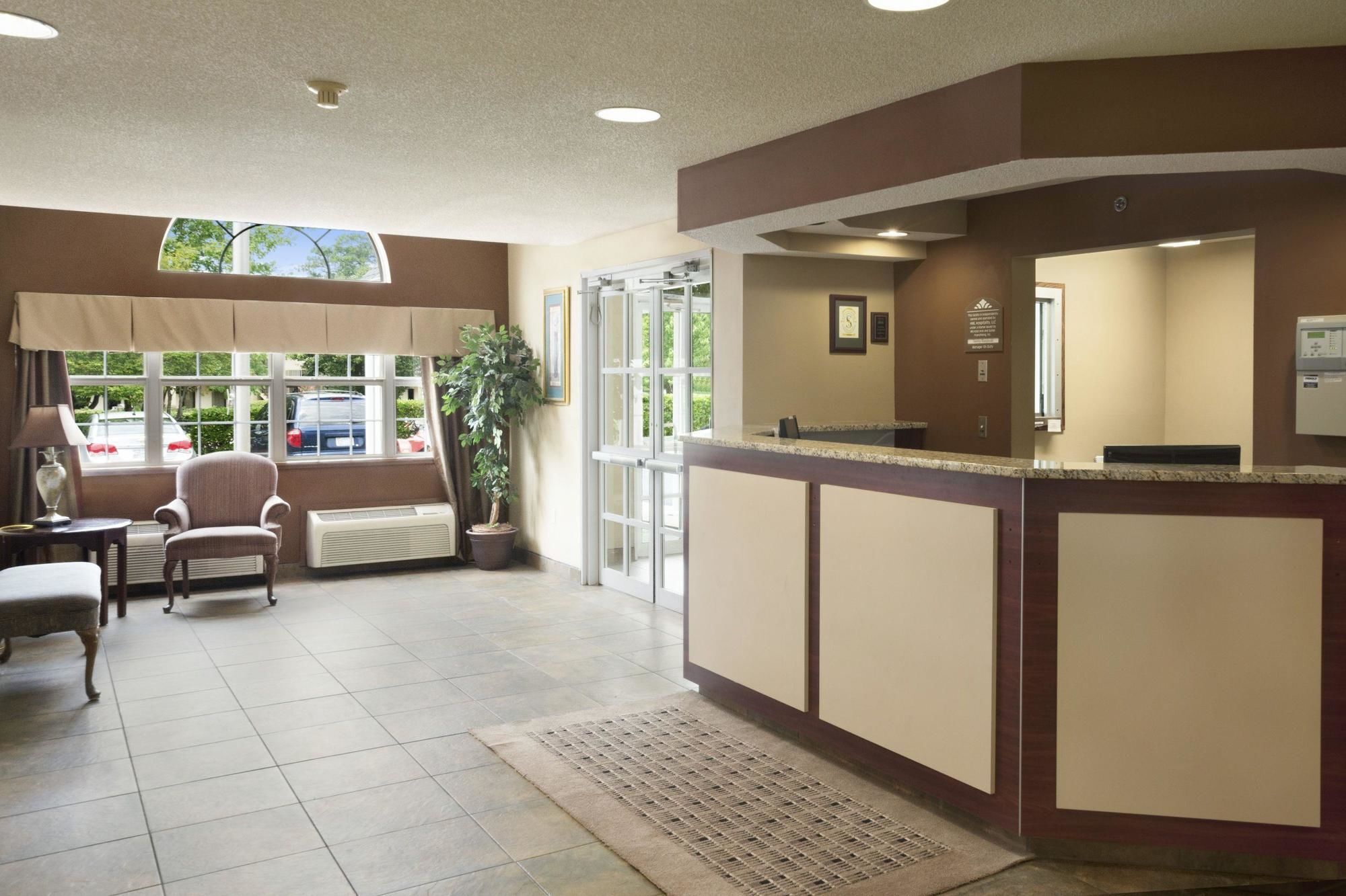 Microtel Inn & Suites By Wyndham Southern Pines Pinehurst Экстерьер фото