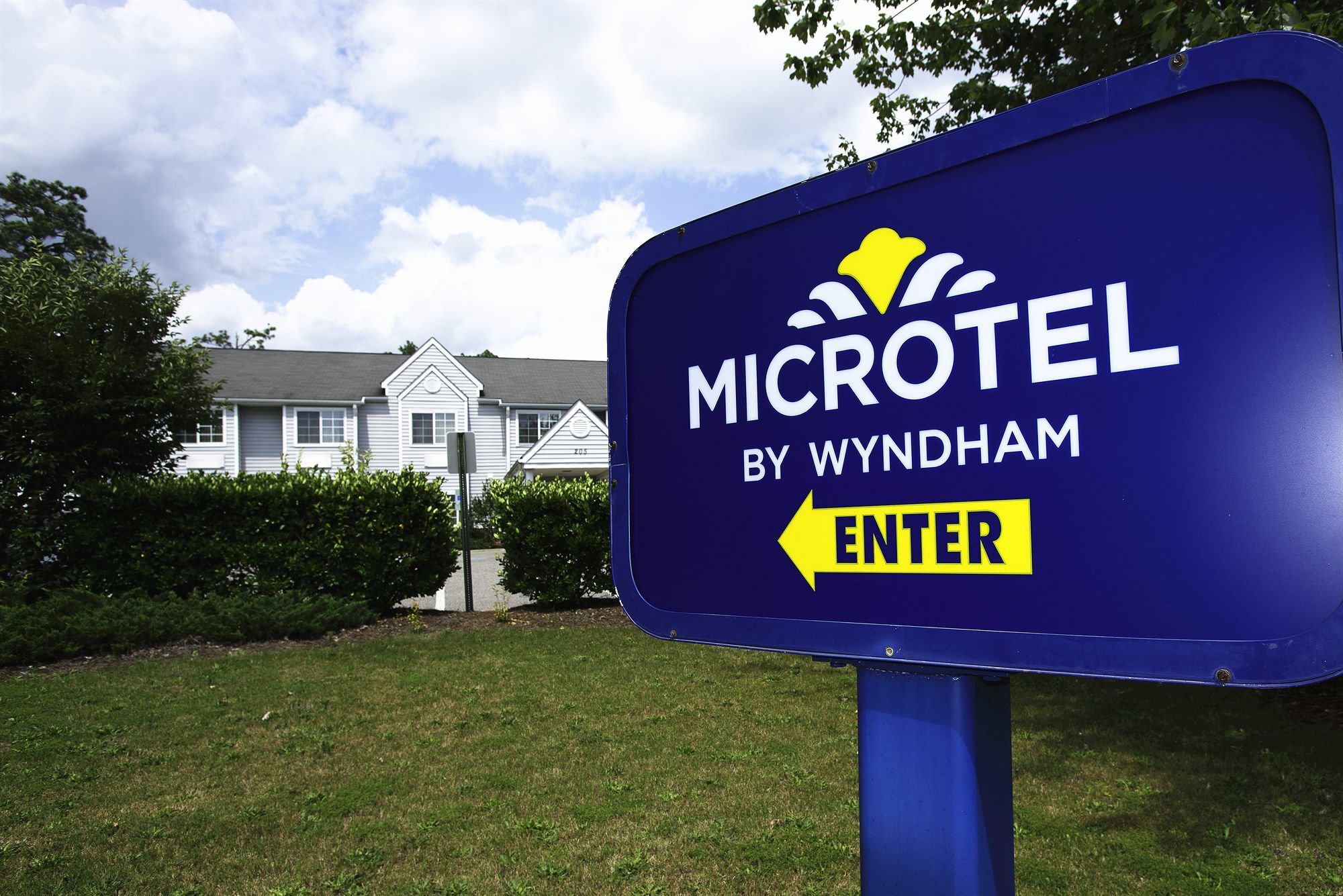 Microtel Inn & Suites By Wyndham Southern Pines Pinehurst Экстерьер фото